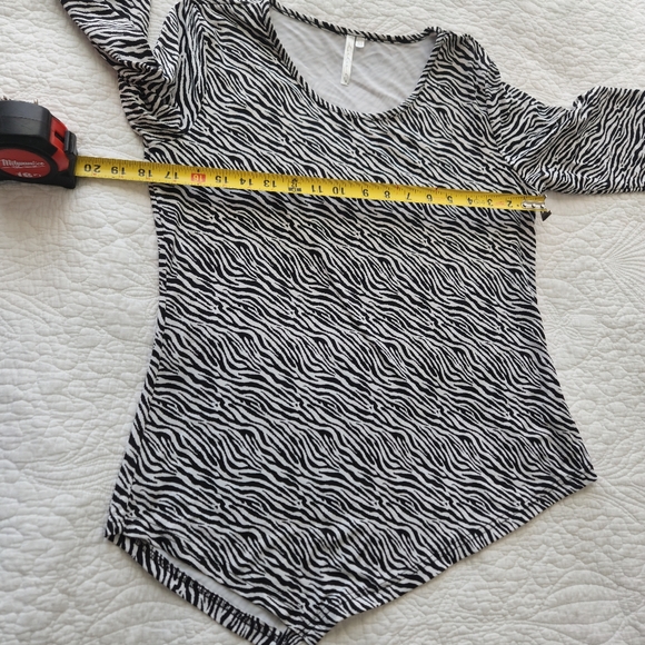 Lulu-b top - Picture 7 of 9